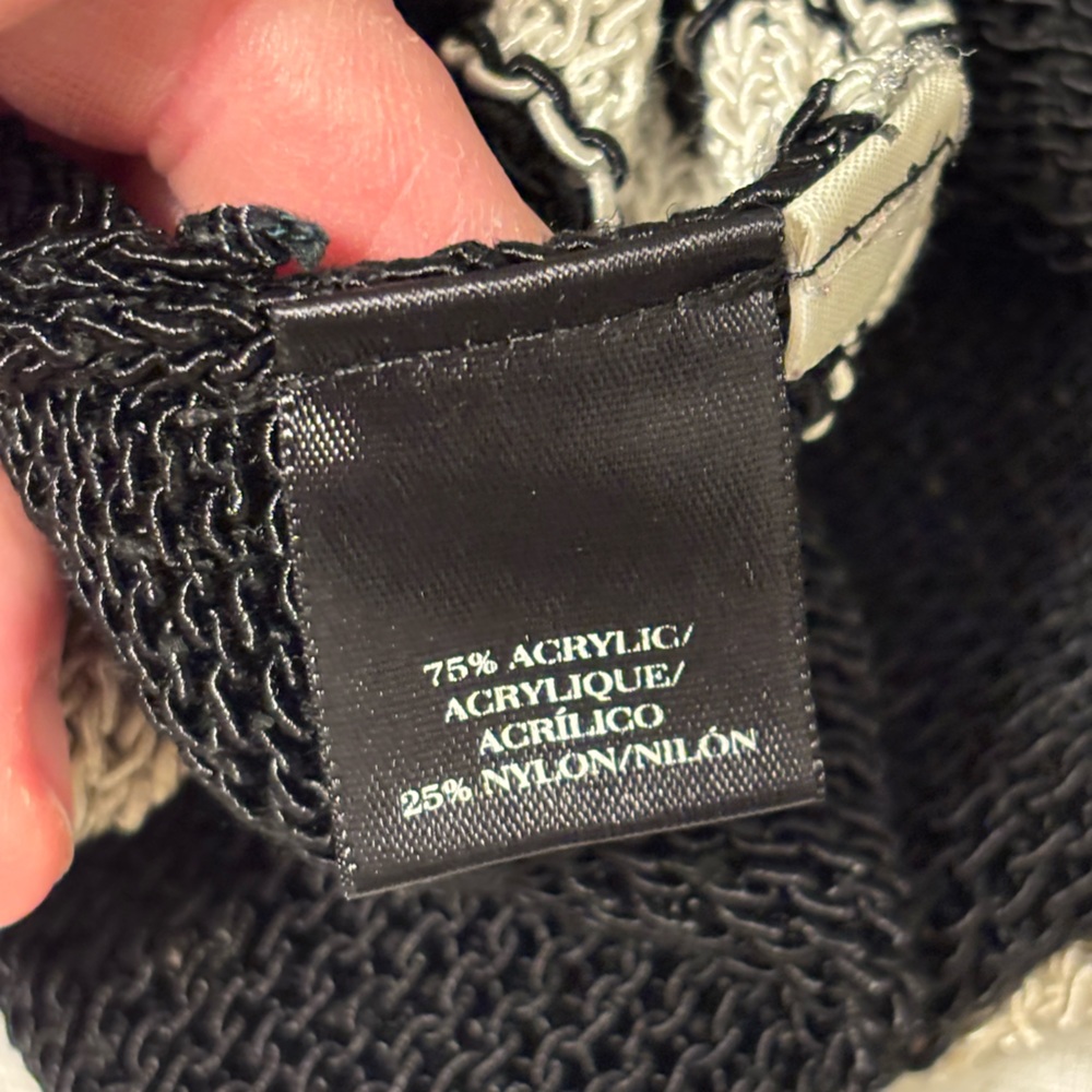 Ann Taylor Black/tan Textured Knit top - Picture 7 of 7